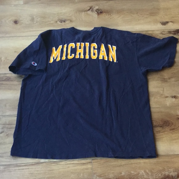 Vintage Champion Michigan Tee Shirt In Size XL. - Picture 4 of 6